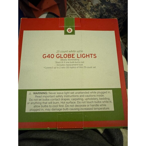 25 White Satin Globe String Lights Green Wire Indoor/Outdoor Preowned - Picture 2 of 4